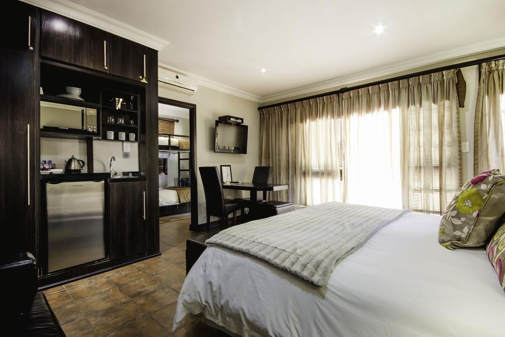 @The Villa Guest House Bloemfontein Buitenkant foto